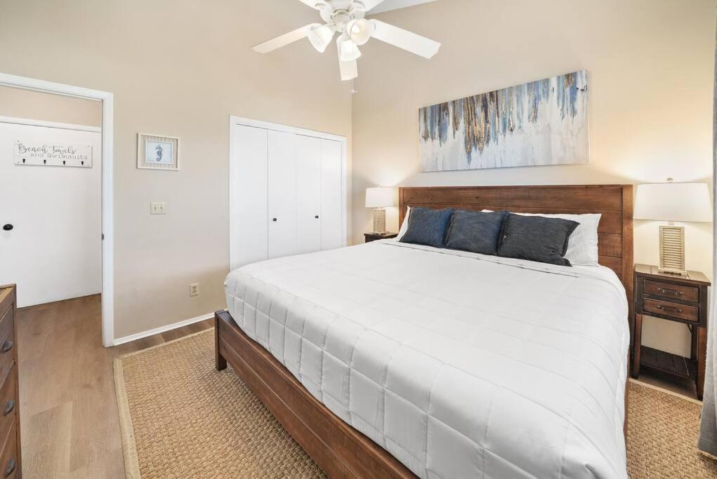 Appartement Cozy And Bright On Private Section Of With A Pool! *